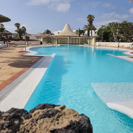 Bungalow Paseo Del Mar- Playa Roca Residence Sea Front Access - Free Ac - Wifi Costa Teguise Exterior photo