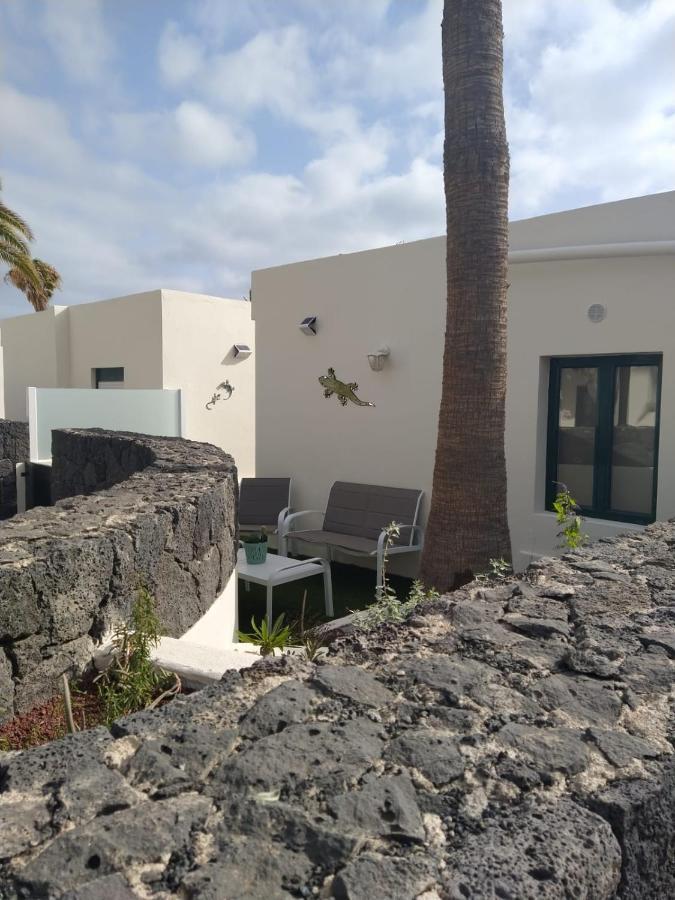 Bungalow Paseo Del Mar- Playa Roca Residence Sea Front Access - Free Ac - Wifi Costa Teguise Exterior photo